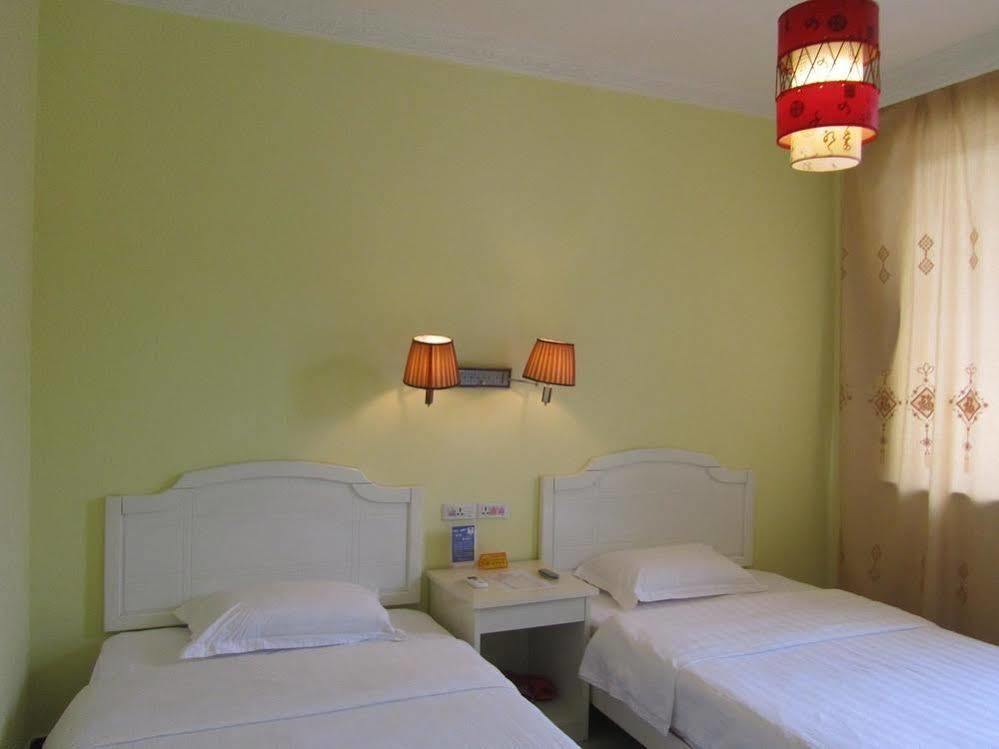 Yangshuo Romantic Inn יאנג שואו מראה חיצוני תמונה
